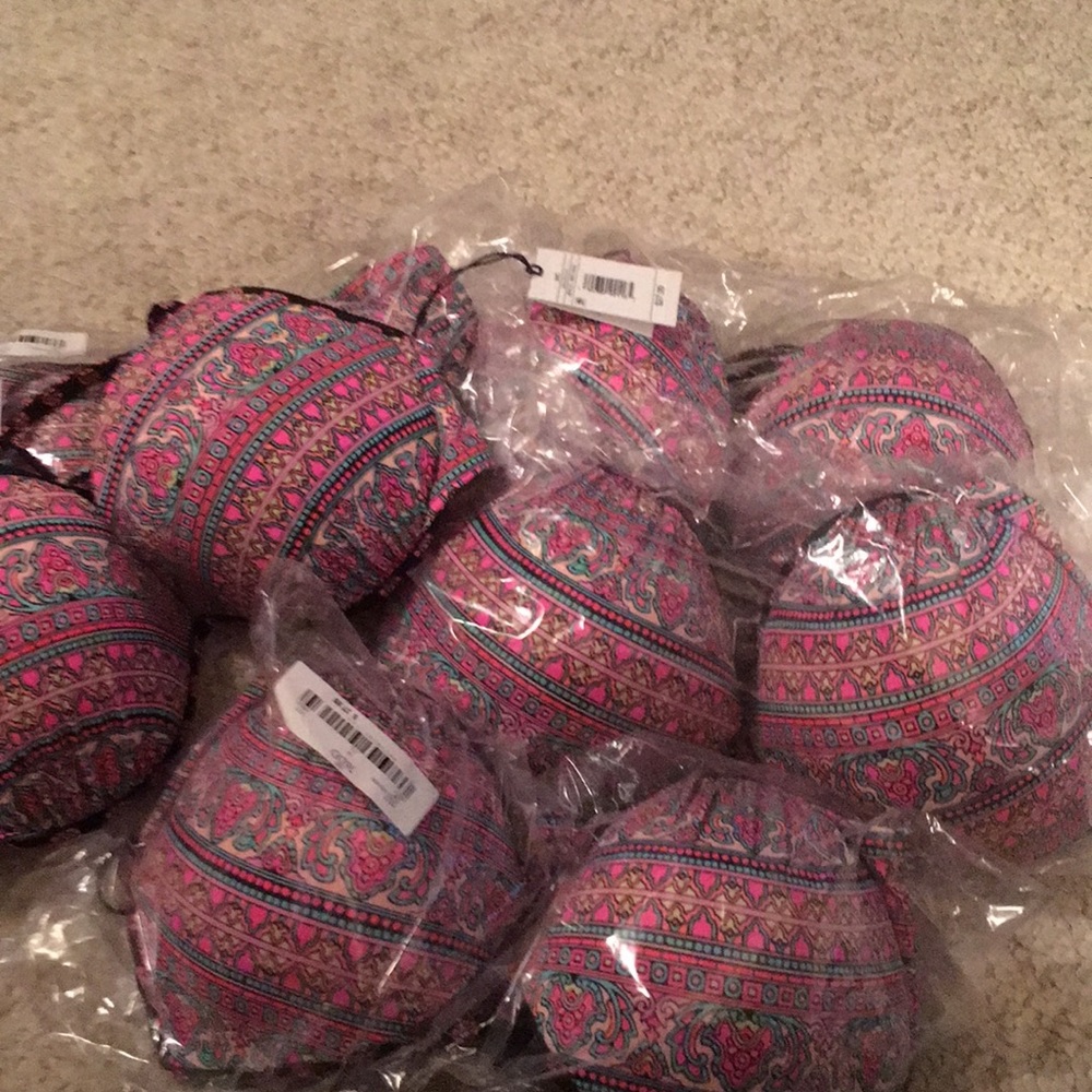 Shade & Shore multiple sizes bathing suit top NWT - Picture 4 of 8